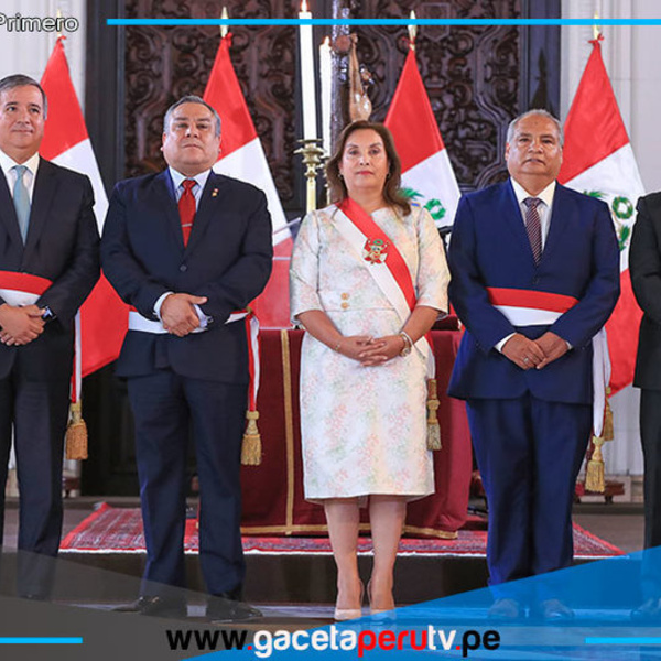 Presidenta Boluarte juramenta a tres nuevos ministros de Estado