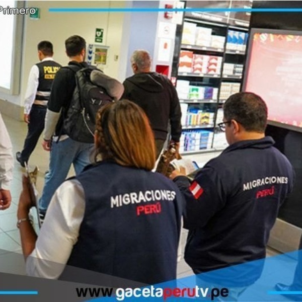 Perú refuerza control migratorio en aeropuerto Jorge Chávez con 900 inadmisiones 