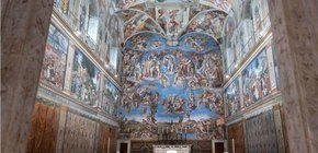 Cardenales inician misa previa al cónclave papal en el Vaticano. 