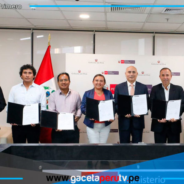 Lanzan estrategia Mi Canchita y firma convenios con 5 municipios 