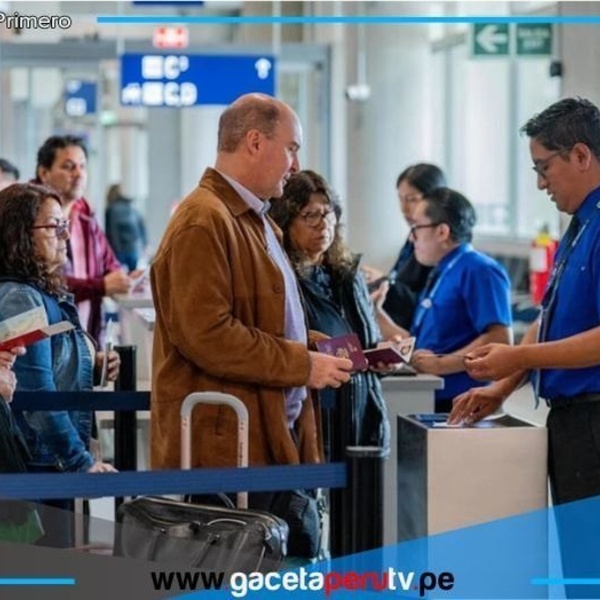 Nuevo Aeropuerto Internacional Jorge Chávez recibe primer vuelo internacional desde Madrid con gran éxito 