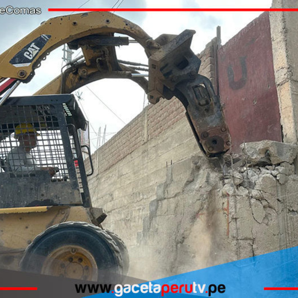 Municipio elimina construcciones ilegales en pasaje de San Gabriel Comas