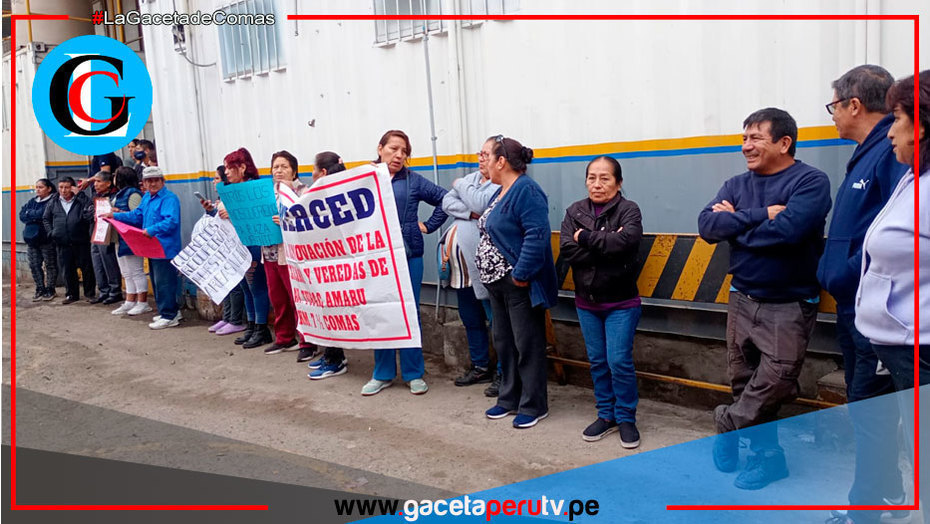 Padres protestan contra hospital que ocupa parque escolar seguro en Comas