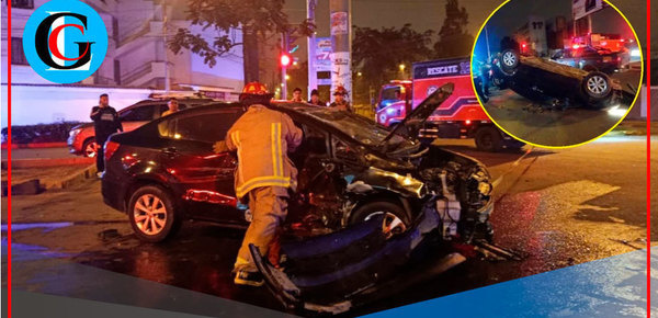 Chofer herido grave tras volcadura en cruce de Comas