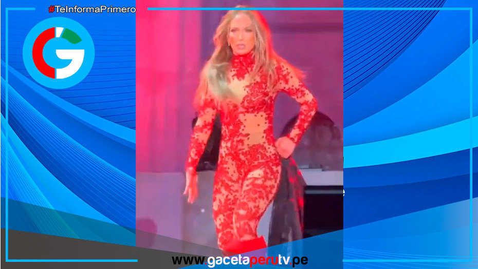 Jennifer López canta en español y conmueve a su público