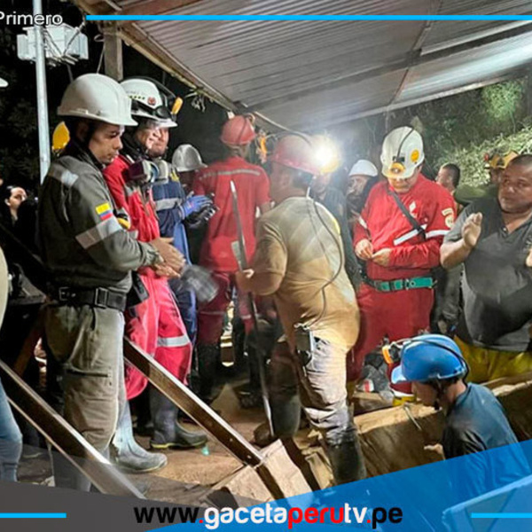 Colombia rescata con vida a 18 trabajadores atrapados en mina
