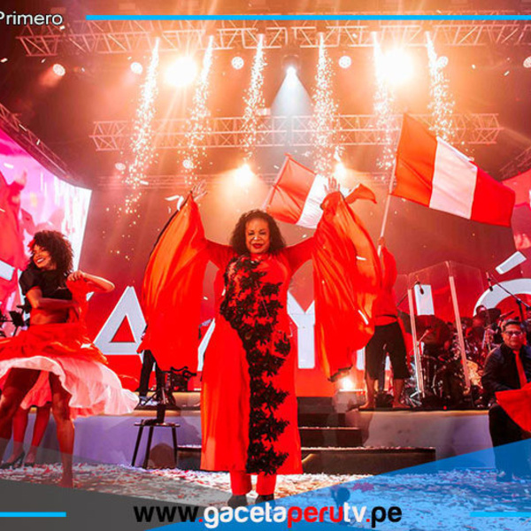 Maestra criolla enaltece patriótico espectáculo por Fiestas Patrias 2025
