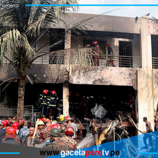 Avión militar F‑7 BGI cae sobre colegio y deja decenas muertos