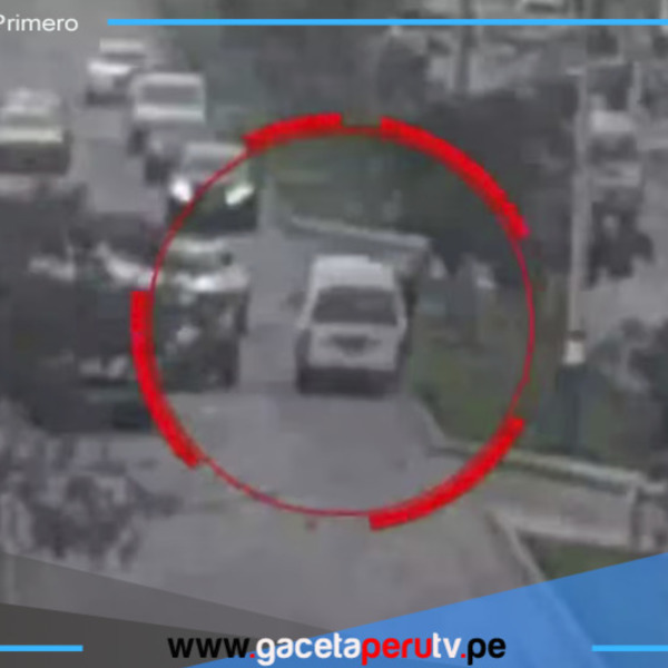 Conmoción en Independencia: Combi se despista y deja 14 heridos