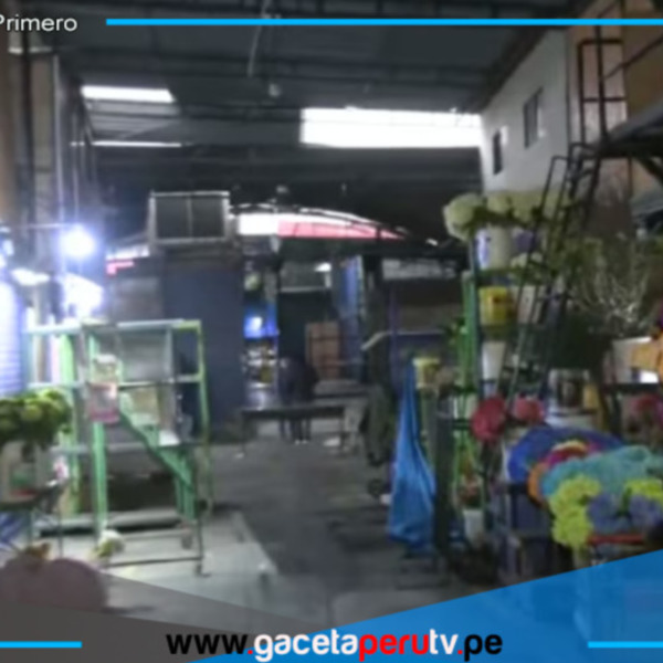 Dos vendedores quedan heridos al resistirse al cierre de sus puestos