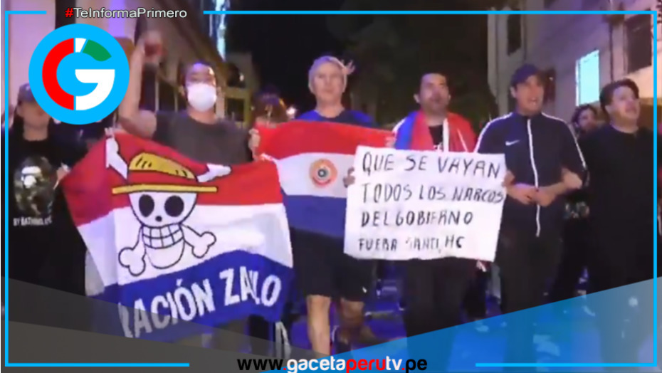 Jóvenes de la Generación Z marchan en Asunción contra el gobierno de Peña