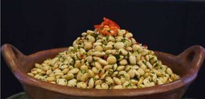 Trujillo busca Récord Guinness con ensalada de tarwi más grande del mundo: más de tonelada