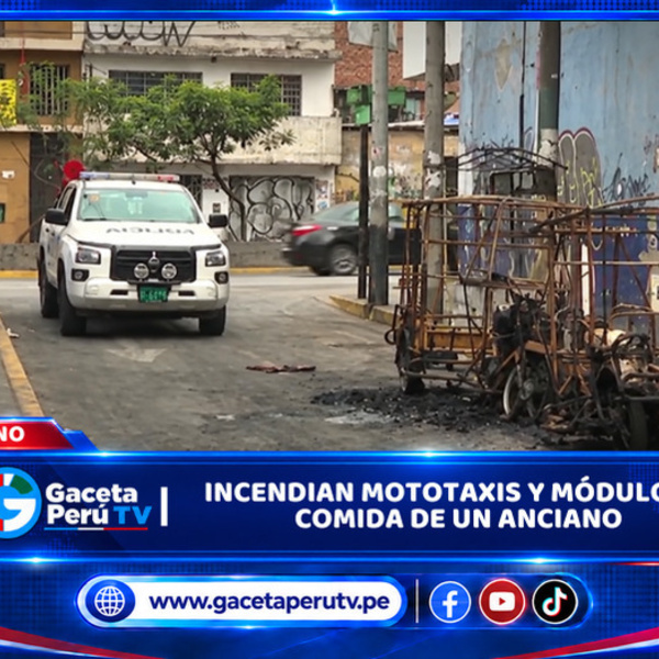 Incendian mototaxis y módulo de comida de un anciano