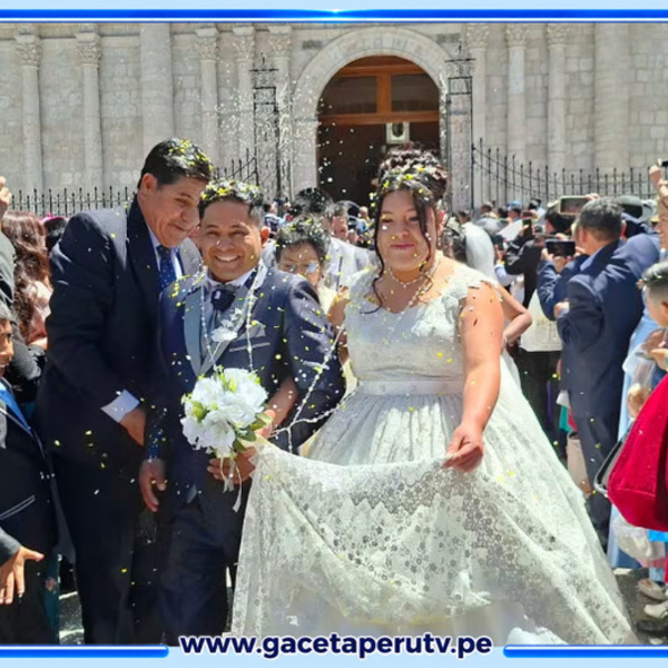 Más de 300 parejas se casan en matrimonio masivo en Arequipa