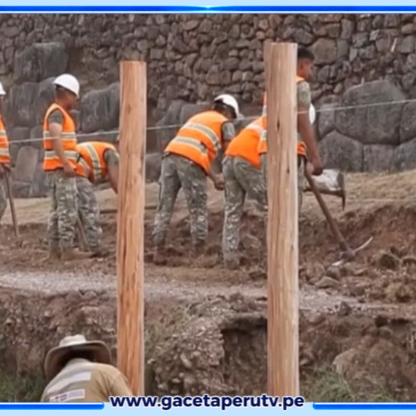 Mantenimiento en vía de Sacsayhuamán por visita de papa León XIV