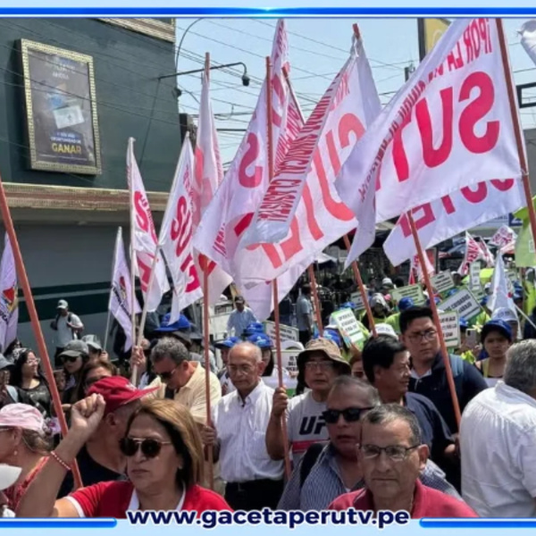 Lima: Sutep advierte posible huelga nacional indefinida