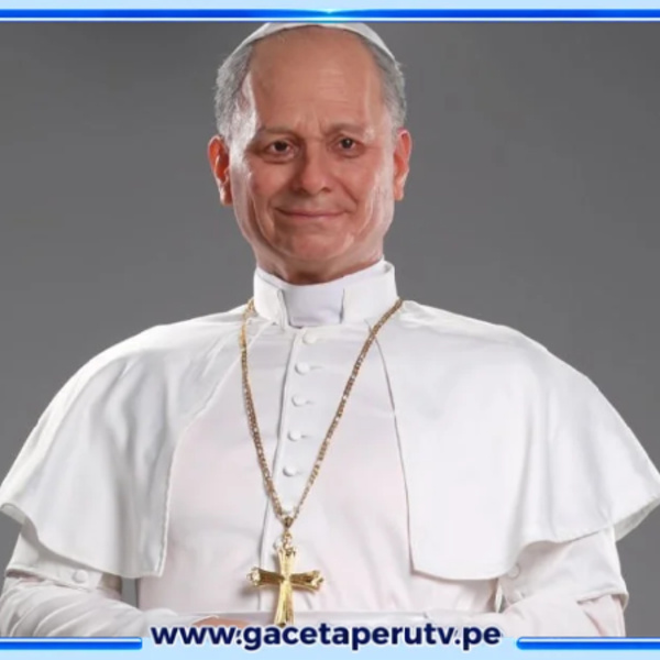 Escultor peruano recrea al papa León XIV