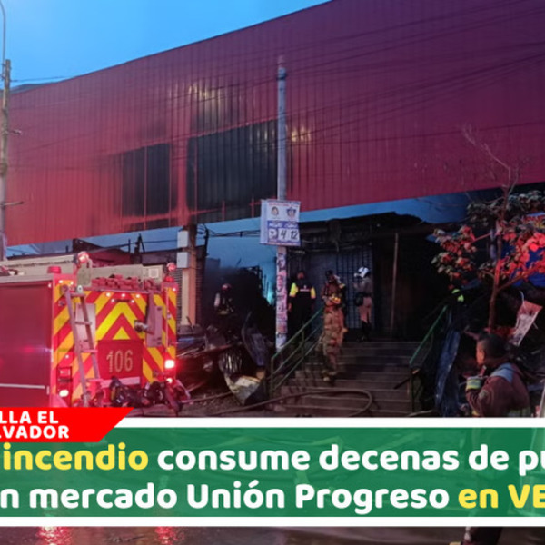 Incendio en Villa El Salvador destruye 30 puestos comerciales